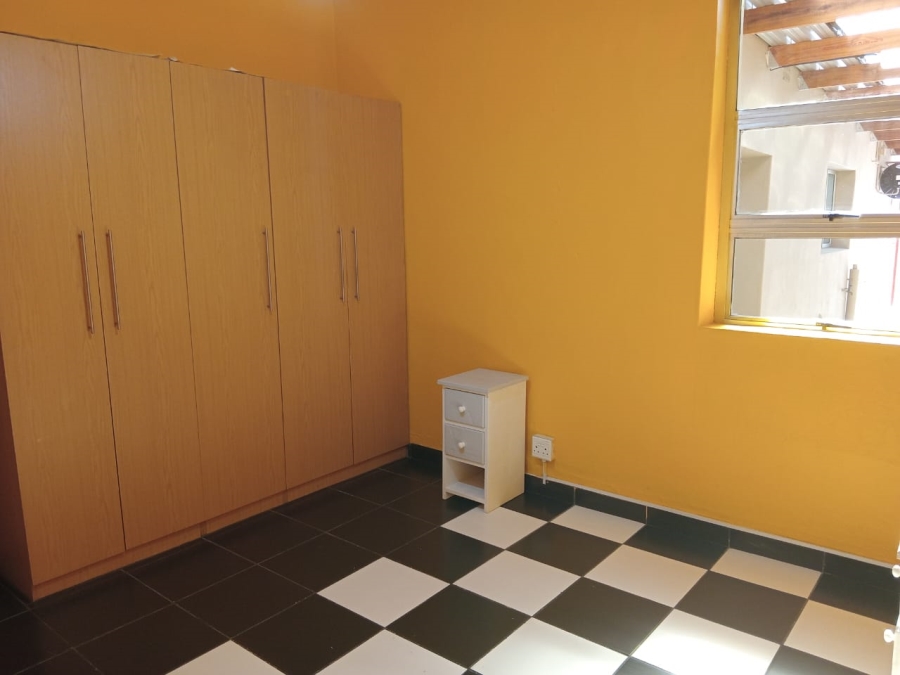 To Let 2 Bedroom Property for Rent in Mowbray Western Cape